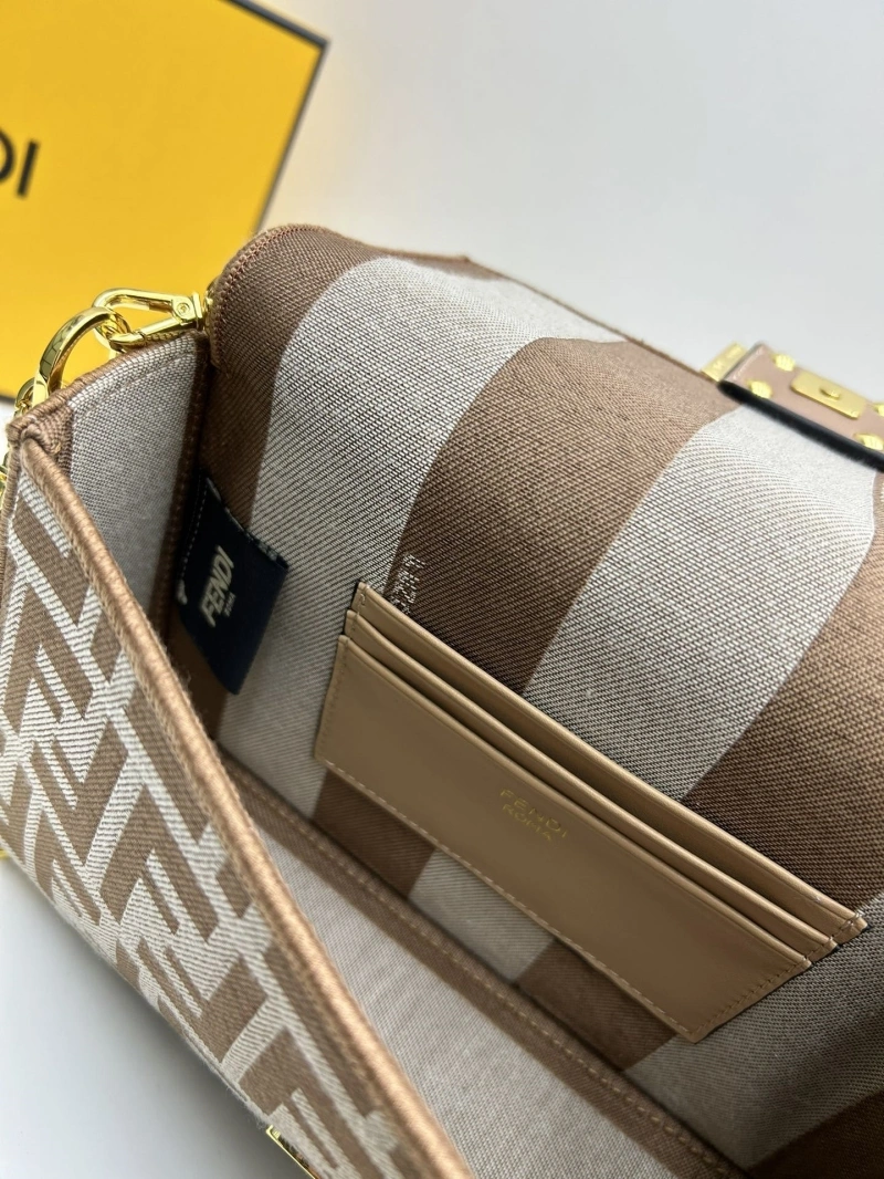Fendi Baguette Bags 4224-0766