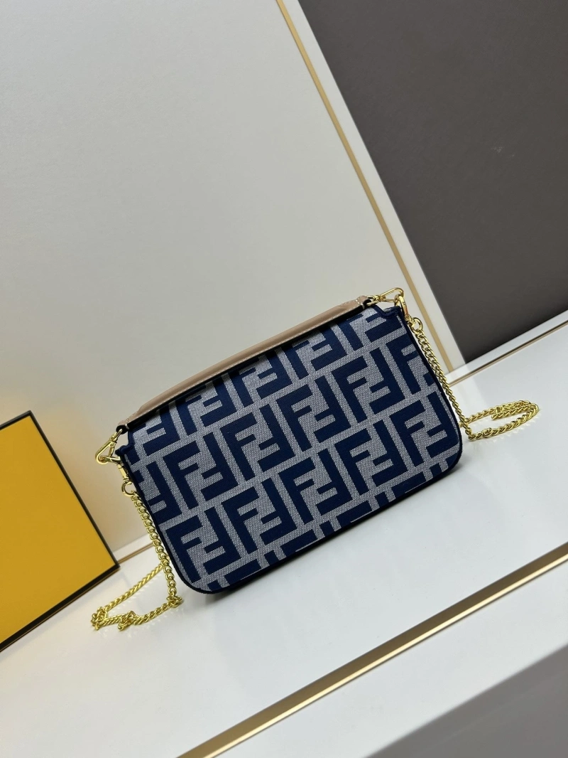 Fendi Baguette Bags 4224-0767
