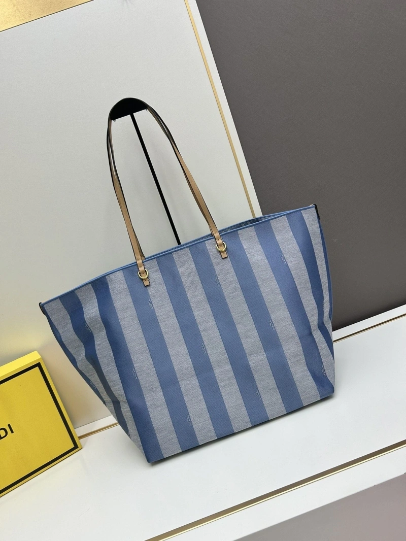 Fendi Shopping Bags 4224-0769