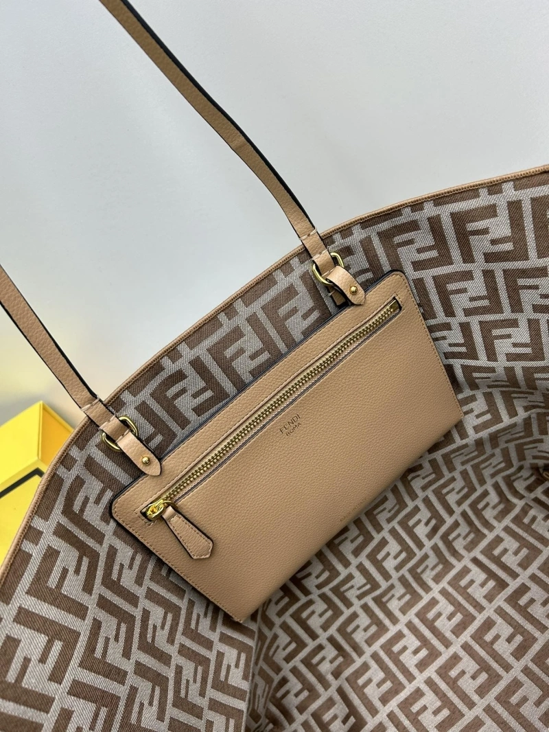Fendi Shopping Bags 4224-0770