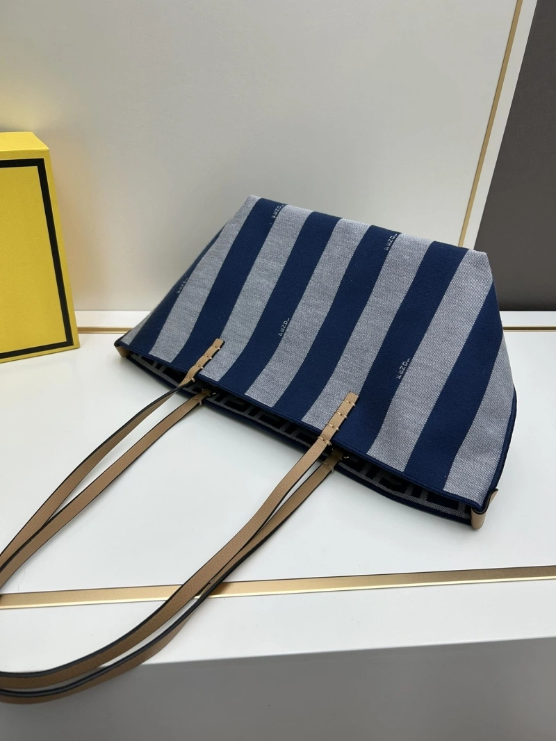 Fendi Shopping Bags 4224-0771