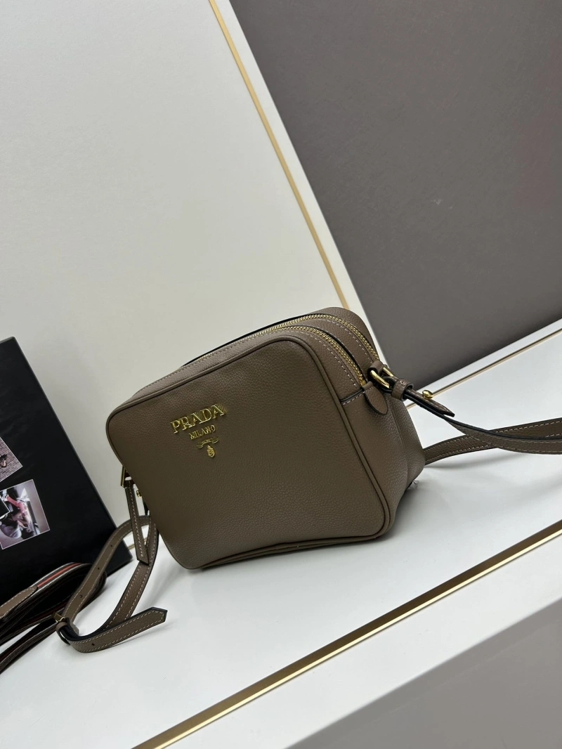 Prada Satchel Bags 4224-0779