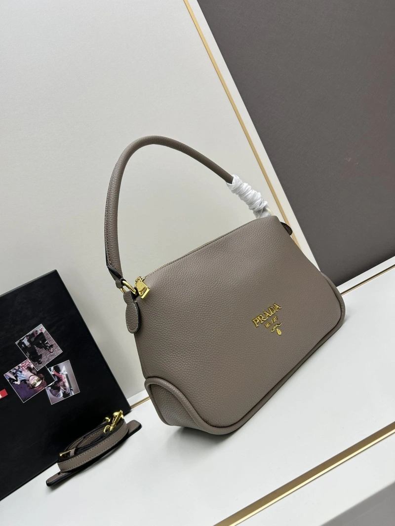 Prada Top Handle Bags 4224-0811