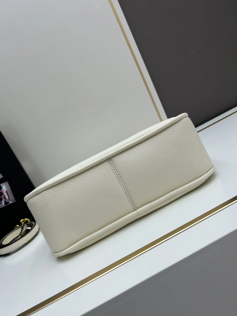 Prada Top Handle Bags 4224-0814