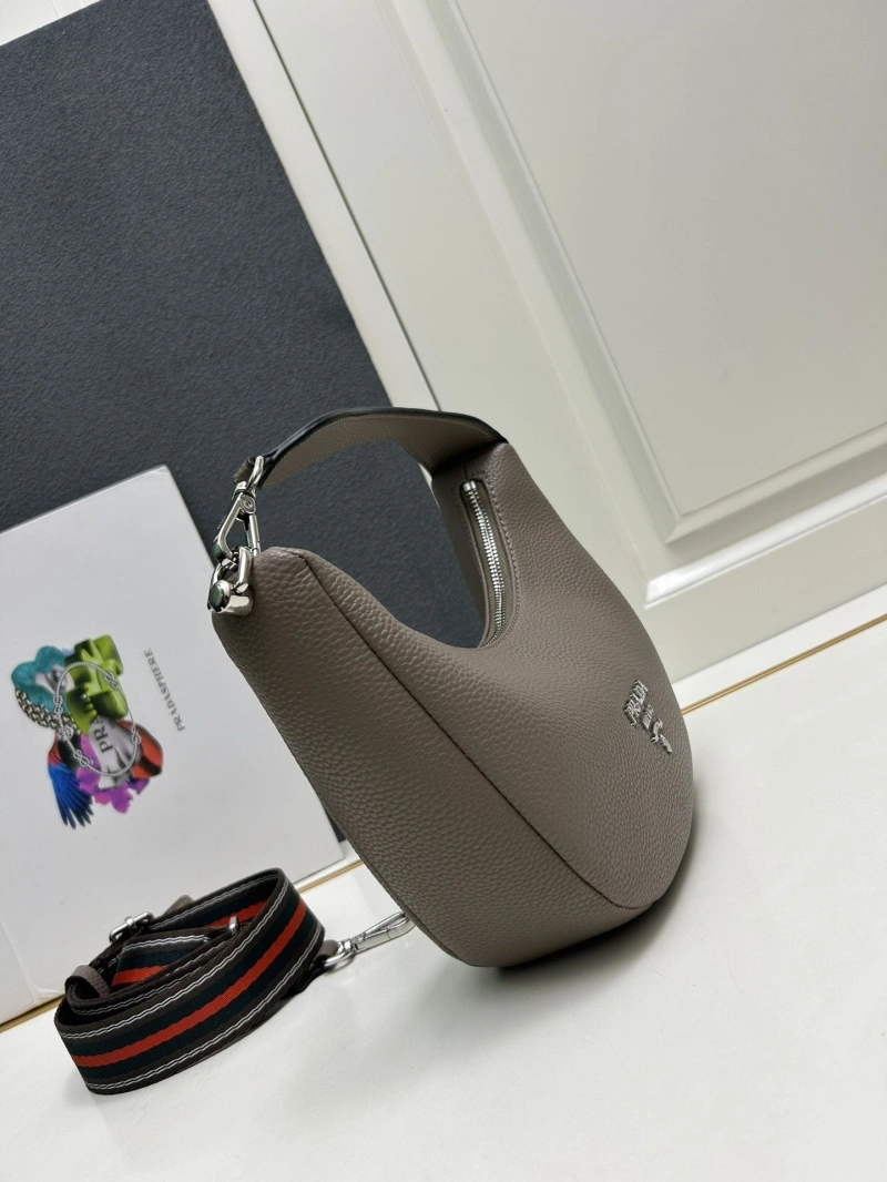 Prada Top Handle Bags 4224-0919