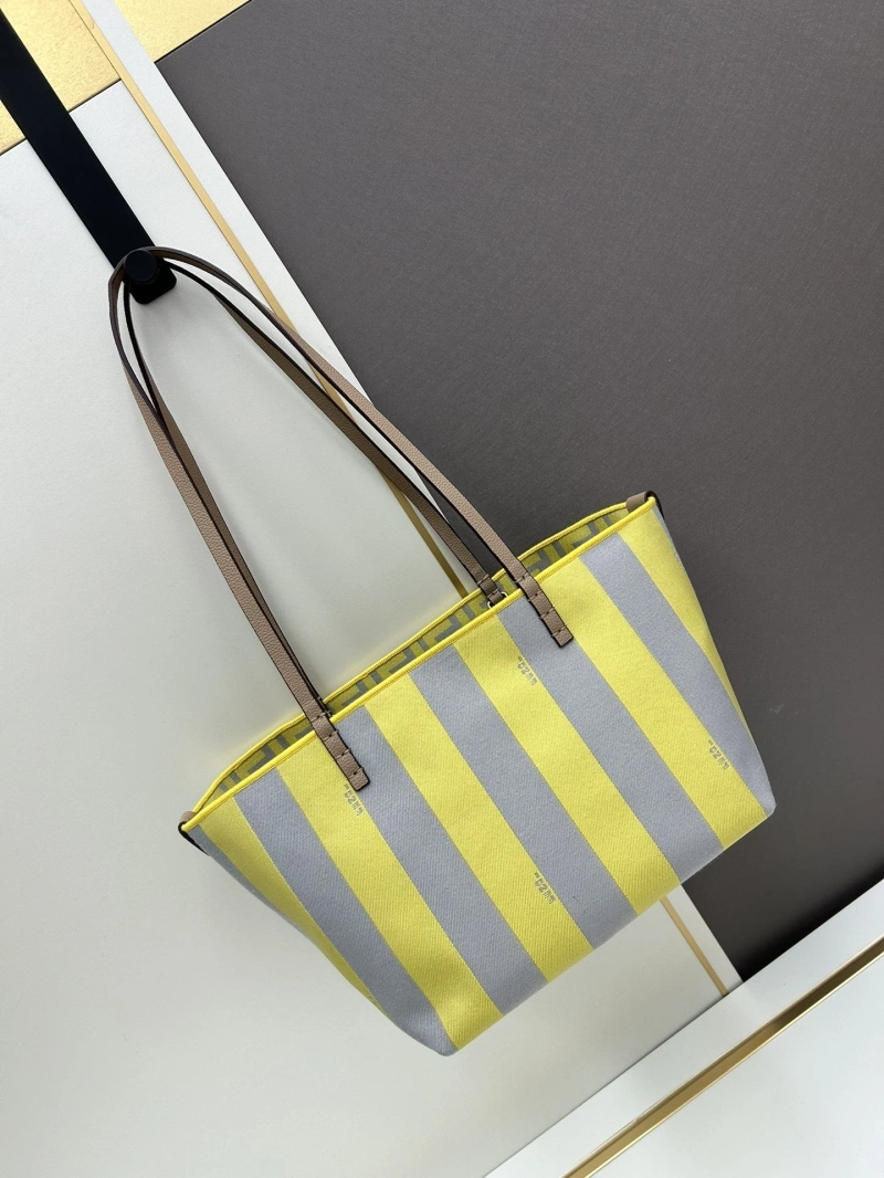 Fendi Shopping Bags 4224-0950