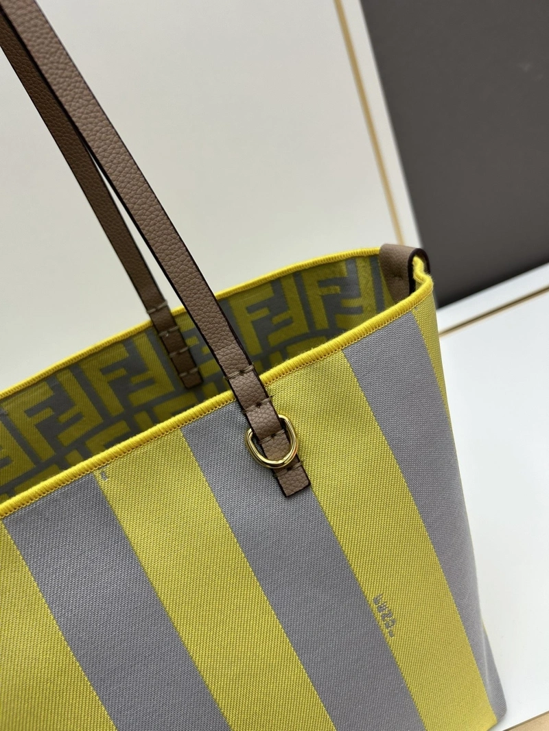 Fendi Shopping Bags 4224-0950