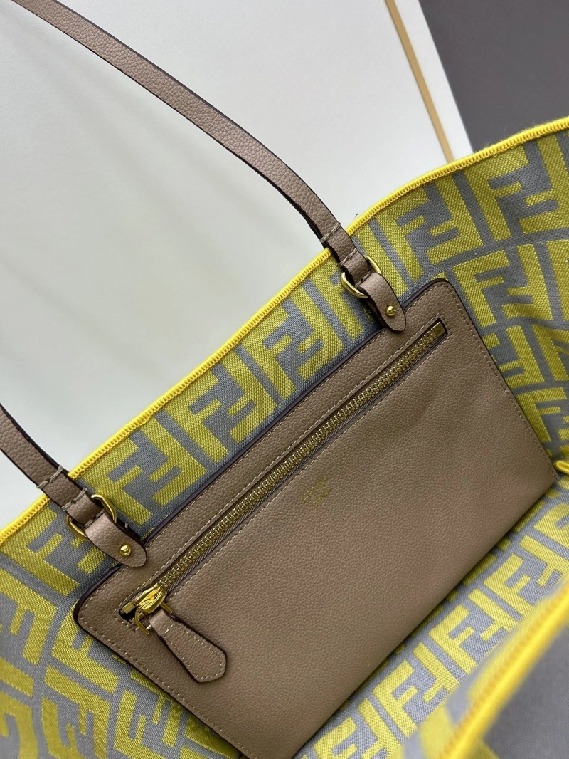 Fendi Shopping Bags 4224-0950