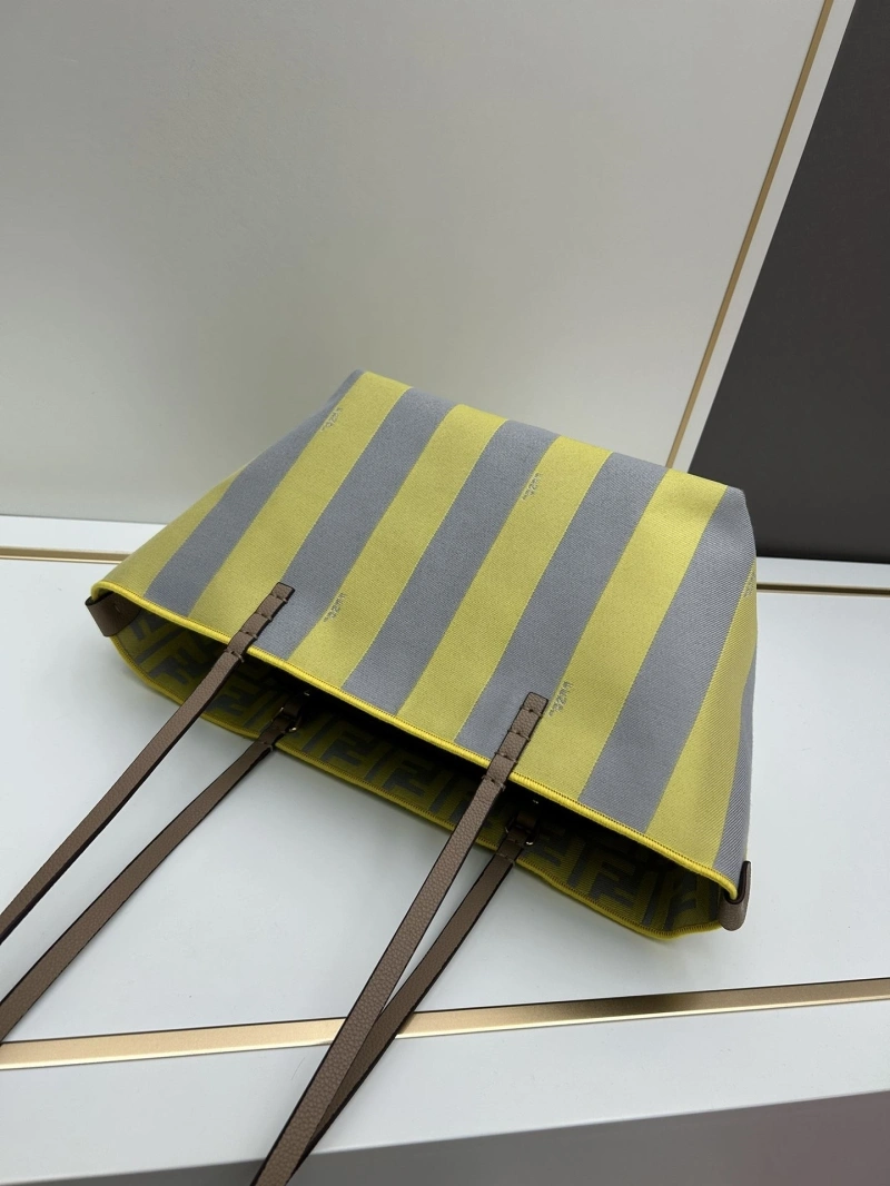 Fendi Shopping Bags 4224-0950