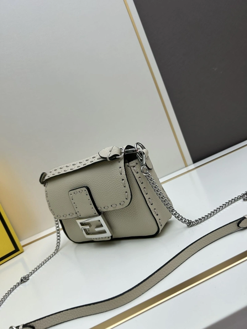 Fendi Baguette Bags 4224-0985