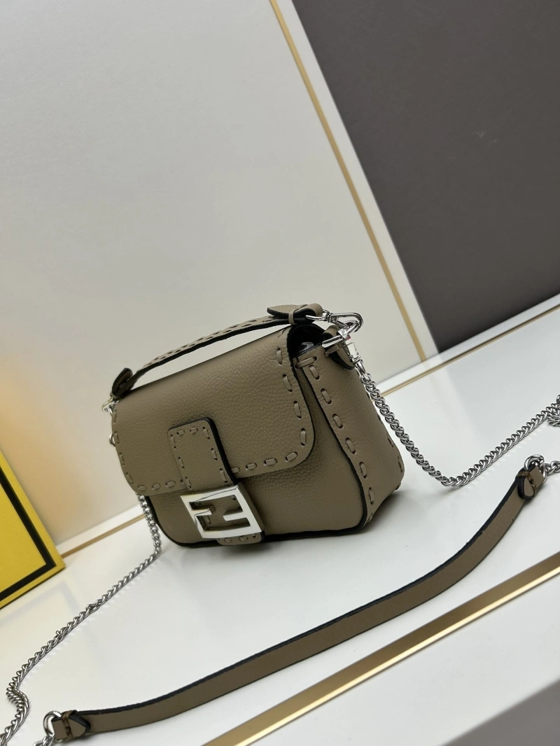 Fendi Baguette Bags 4224-0986