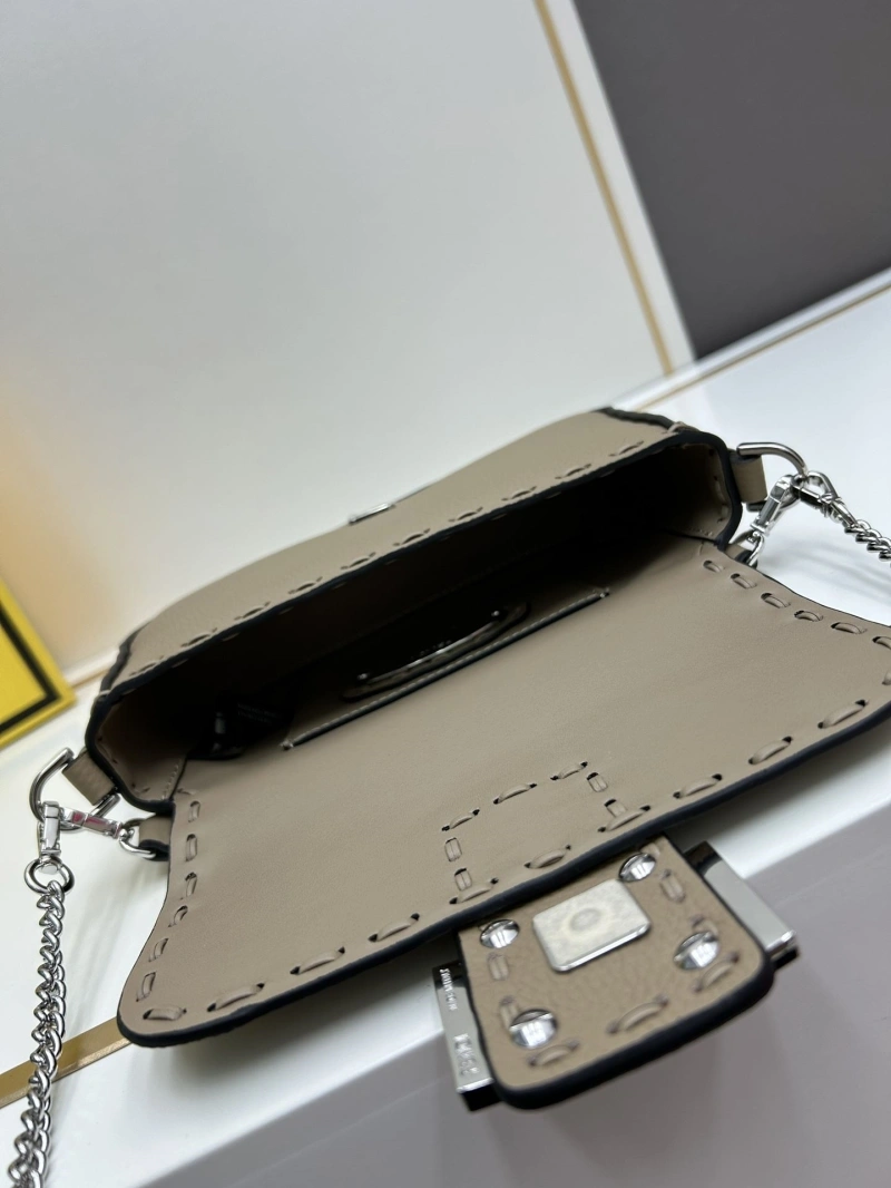 Fendi Baguette Bags 4224-0986