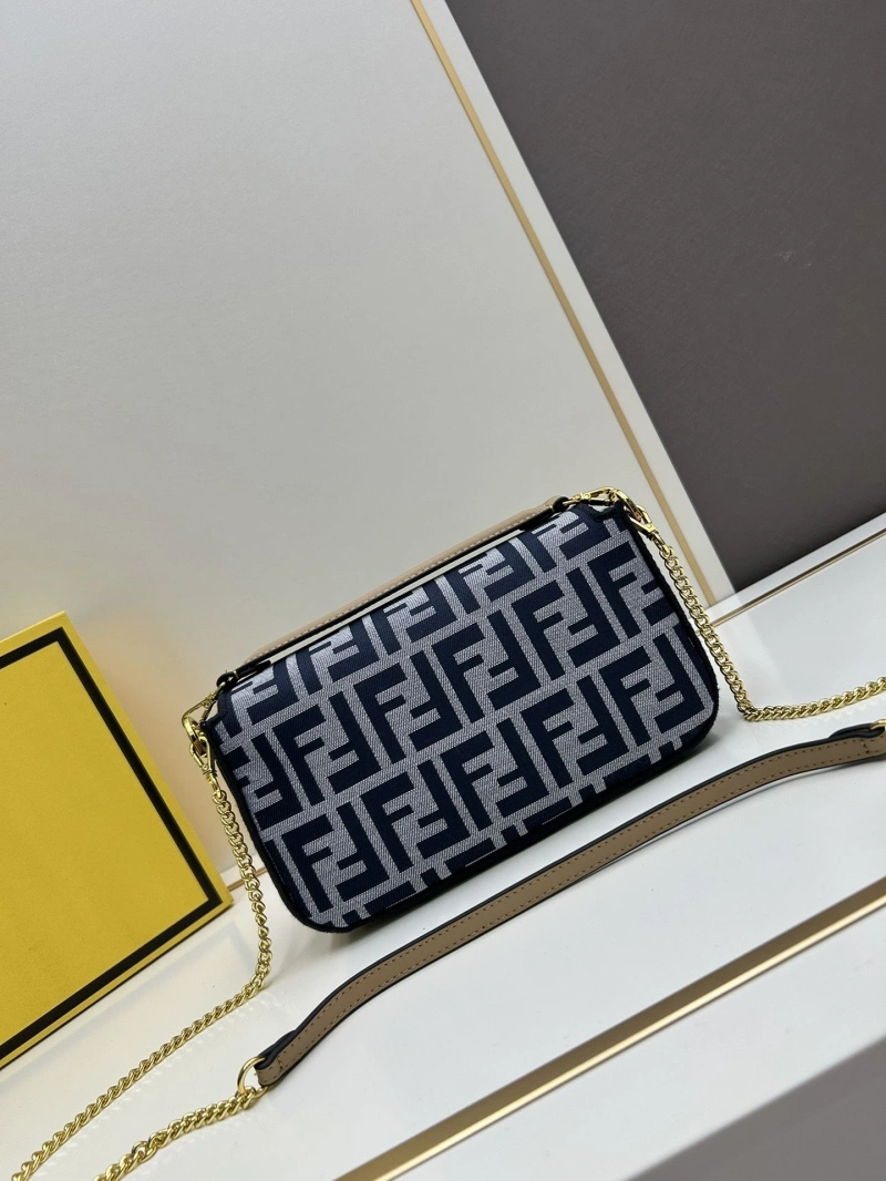 Fendi Baguette Bags 4224-1083