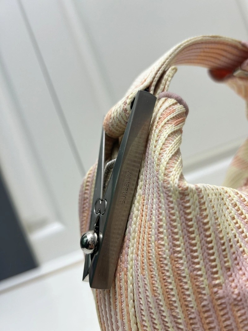 Burberry Top Handle Bags 4224-1104