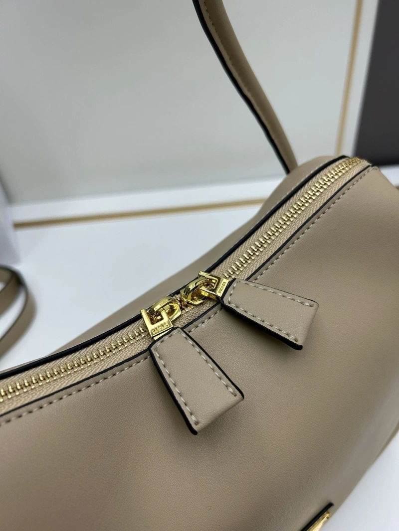Prada Top Handle Bags 4224-1134