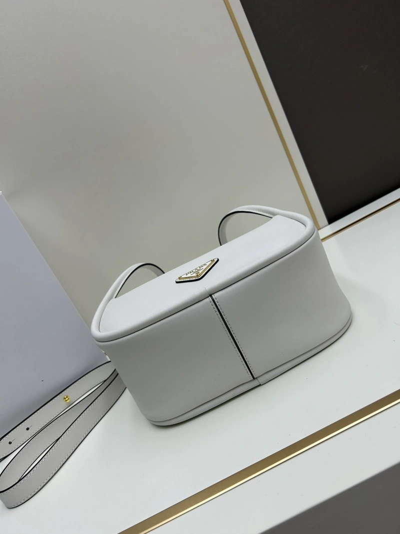 Prada Top Handle Bags 4224-1135