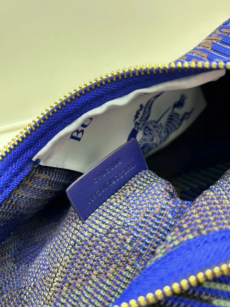 Burberry Top Handle Bags 4224-1205