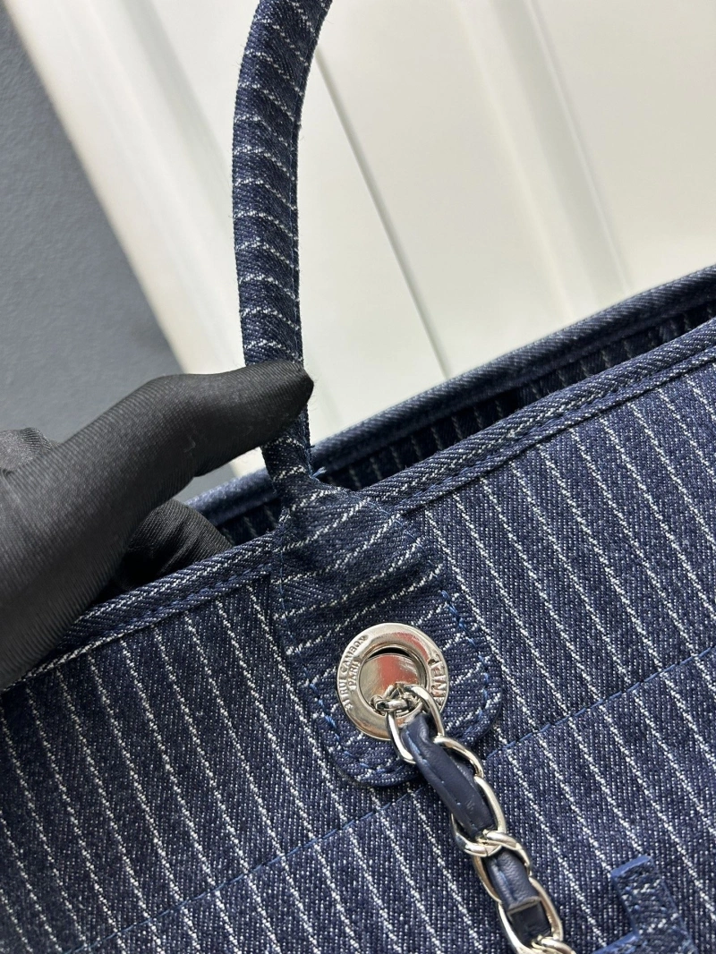 Chanel Shopping Bags 4224-1271