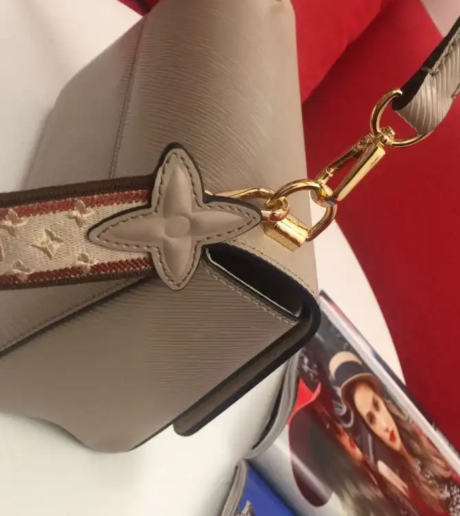 LV Top Handle Bags 4224-1530