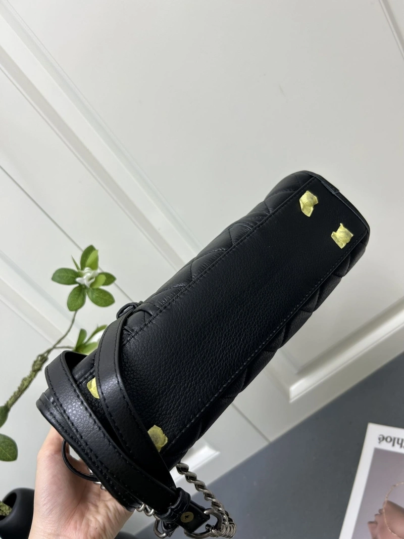 Chanel Shopping Bags 4224-1621