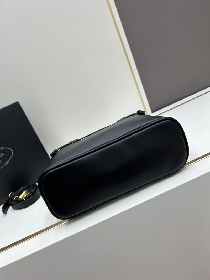 Prada Top Handle Bags 4224-1716