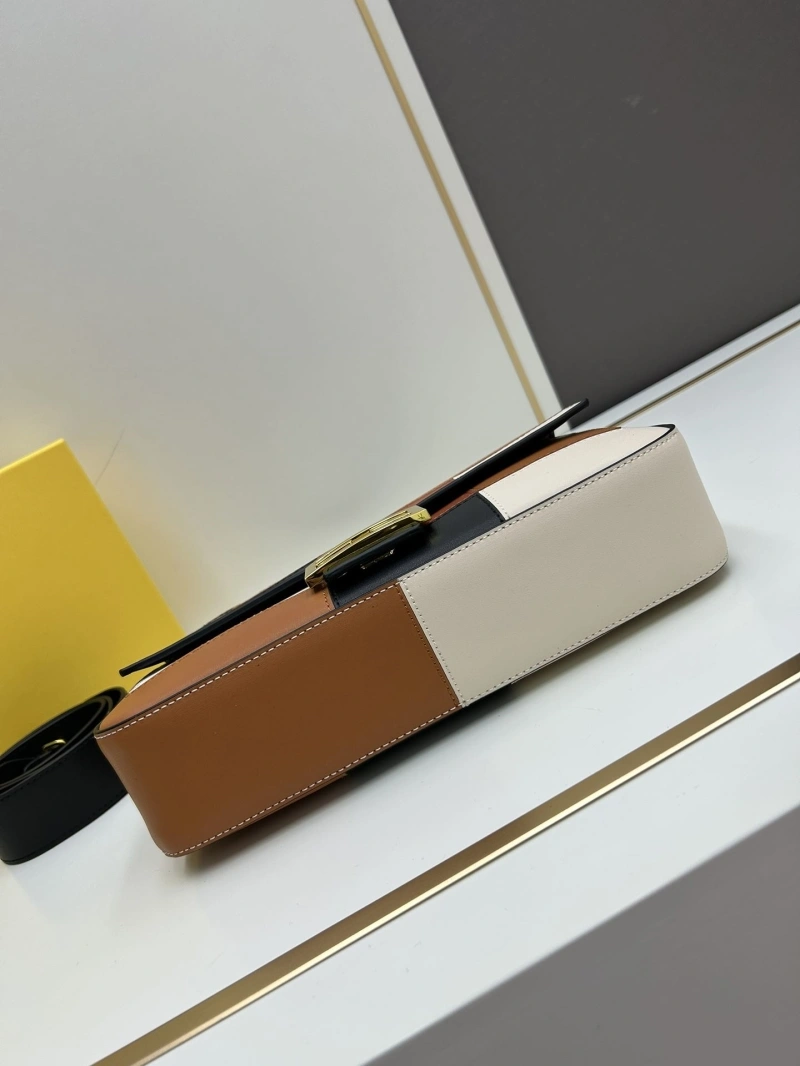 F**di top handle bags 4224-1718