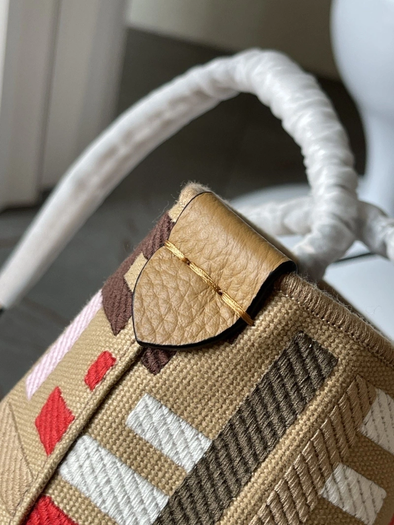 Fendi Shopping Bags 4224-1891