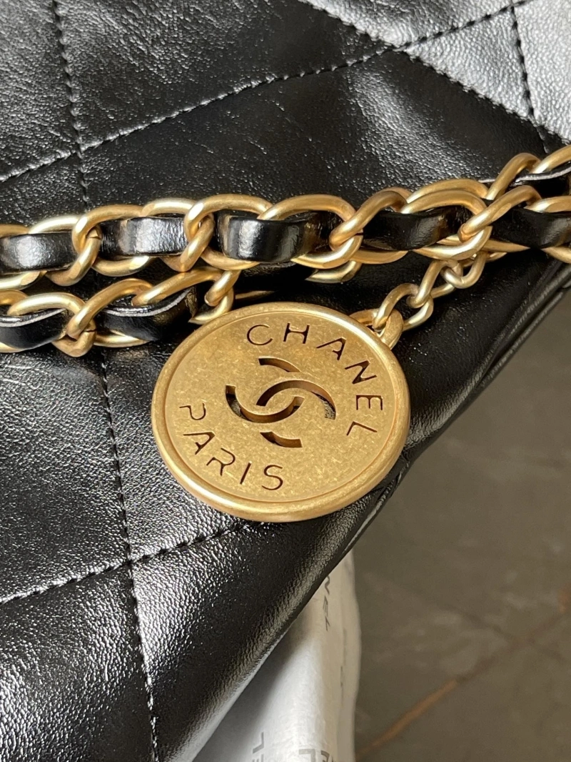 Chanel Shopping Bags 4224-1922