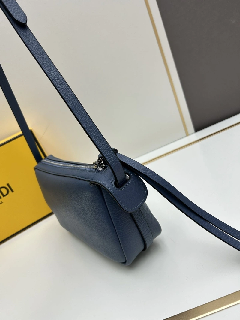 Fendi Top Handle Bags 4224-1986