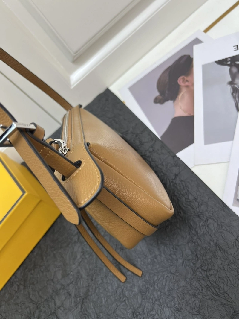 Fendi Satchel Bags 4224-2001