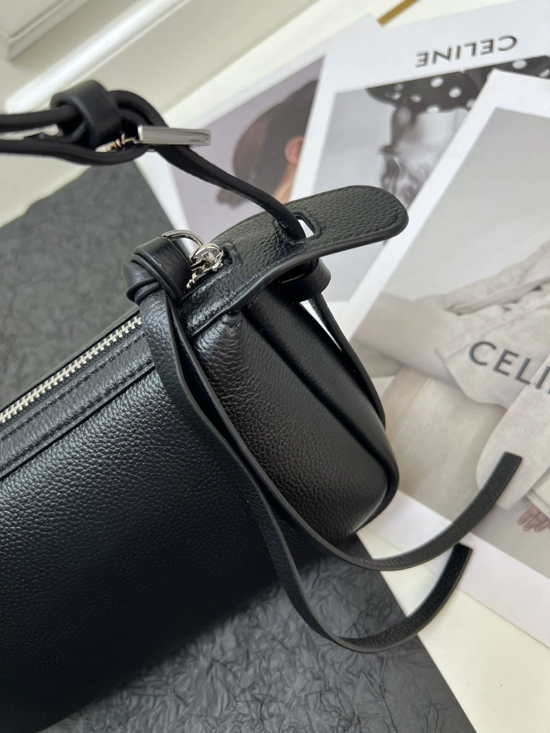 Fendi Satchel Bags 4224-2003