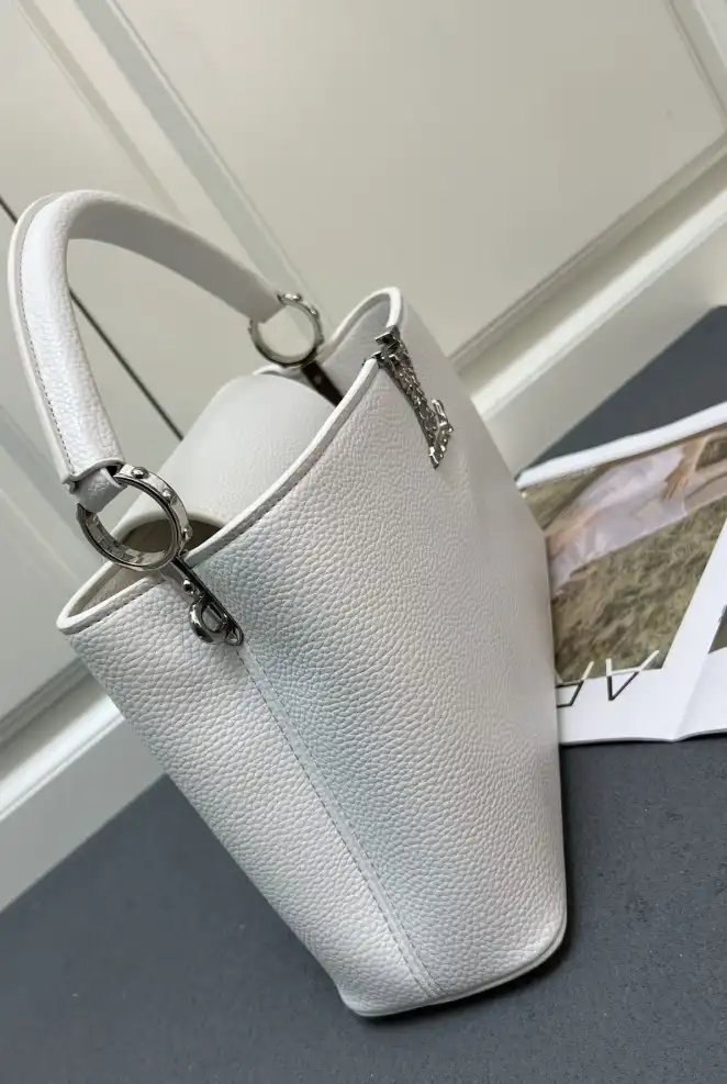 LV Capucines Bags 4224-2014