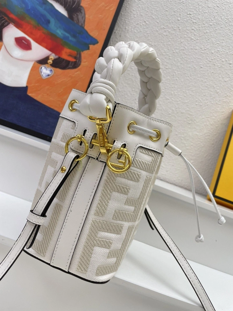 Fendi Bucket Bags 4224-2028