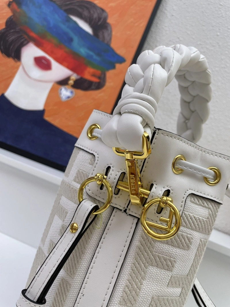 Fendi Bucket Bags 4224-2028