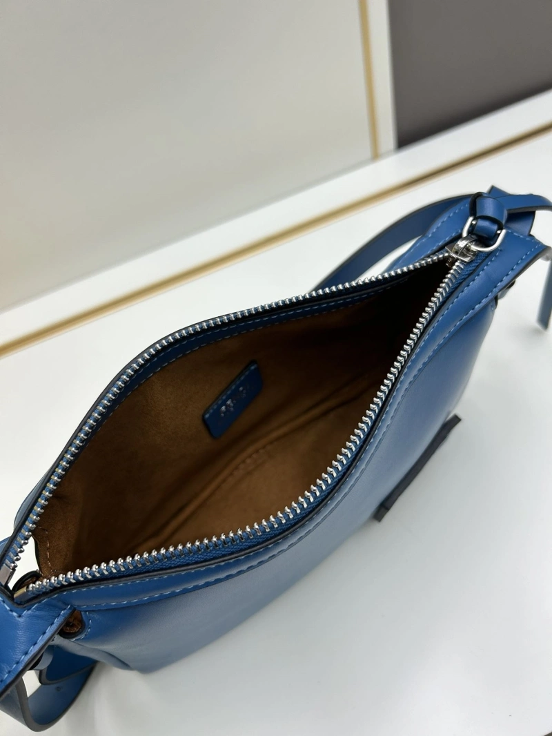 Fendi Top Handle Bags 4224-2100