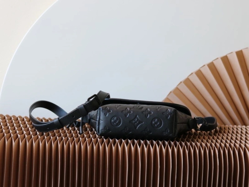 LV Satchel bags 4233A-0302