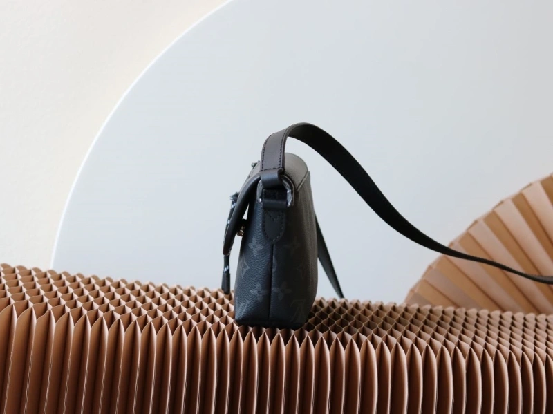 LV Satchel bags 4233A-0303