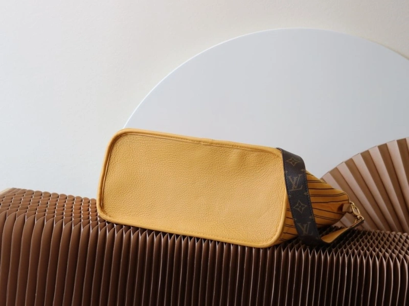 LV Shopping Bags 4233A-0309