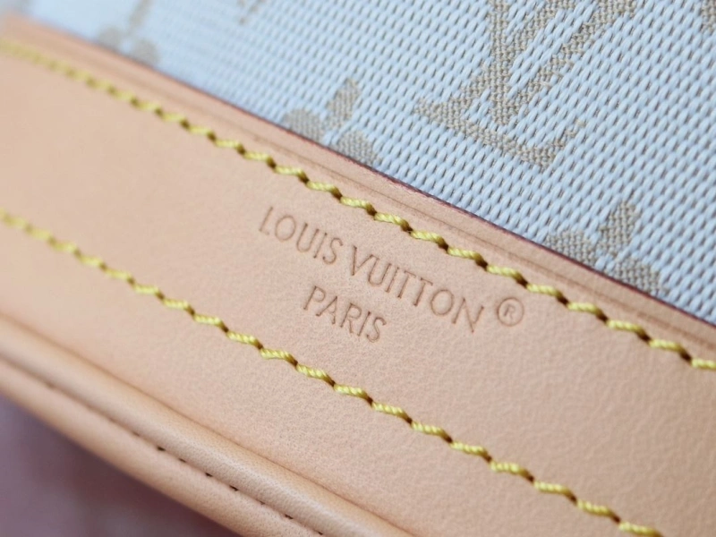 LV Bucket Bags 4233A-0314