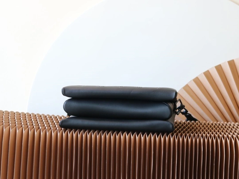 LV Satchel bags 4233A-0318