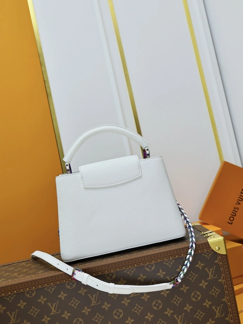 LV Capucines Bags 4233A-0374