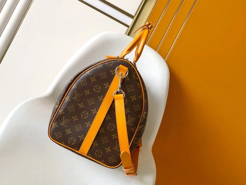 LV Travel Bags 4233A-0383