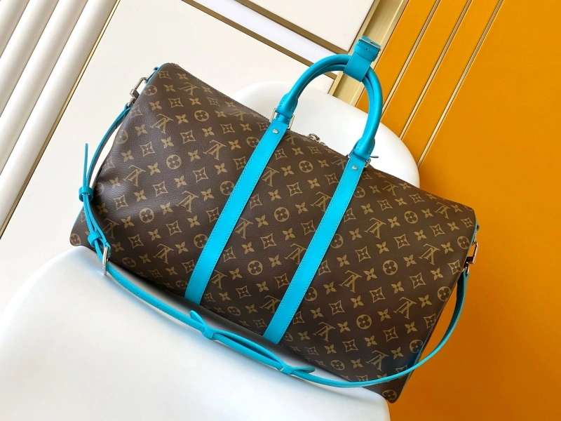 LV Travel Bags 4233A-0385