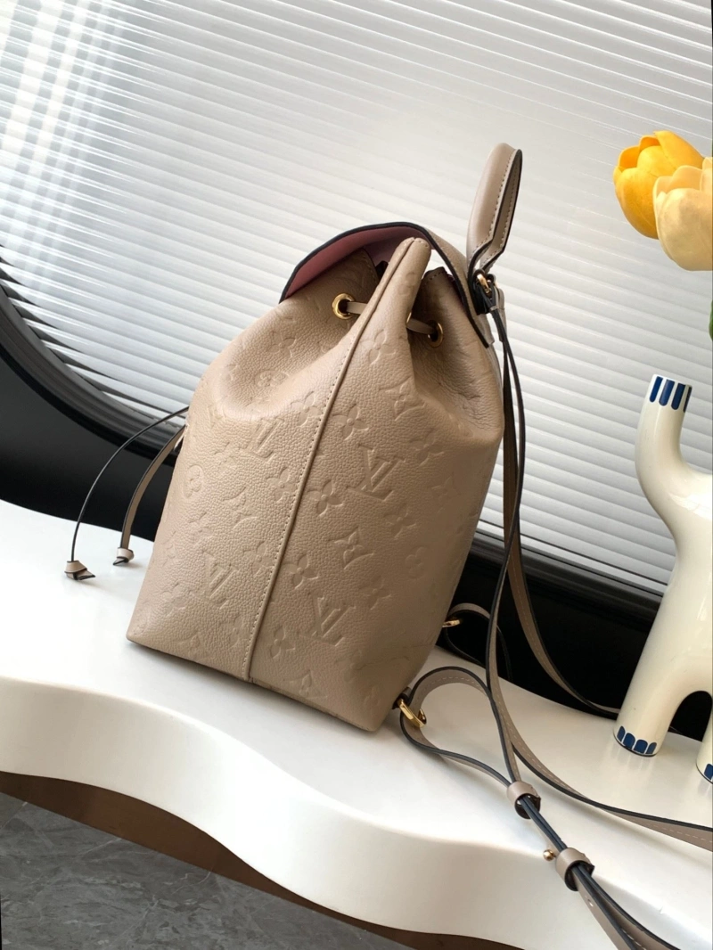 LV Backpacks 4233A-0393