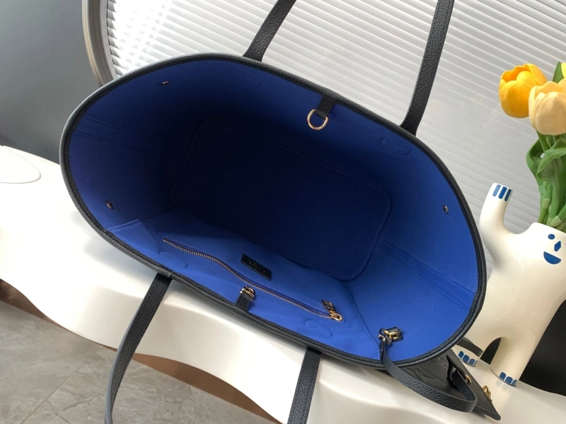 LV Shopping Bags 4233A-0397