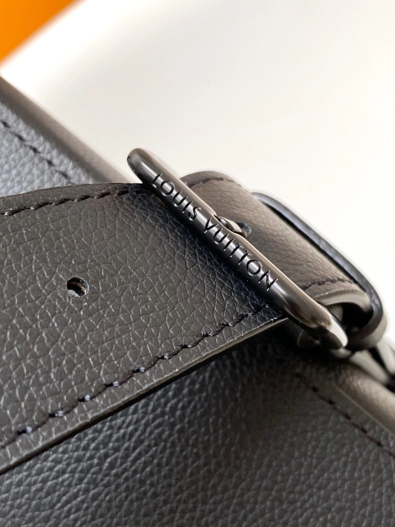 LV Capucines Bags 4233A-0833