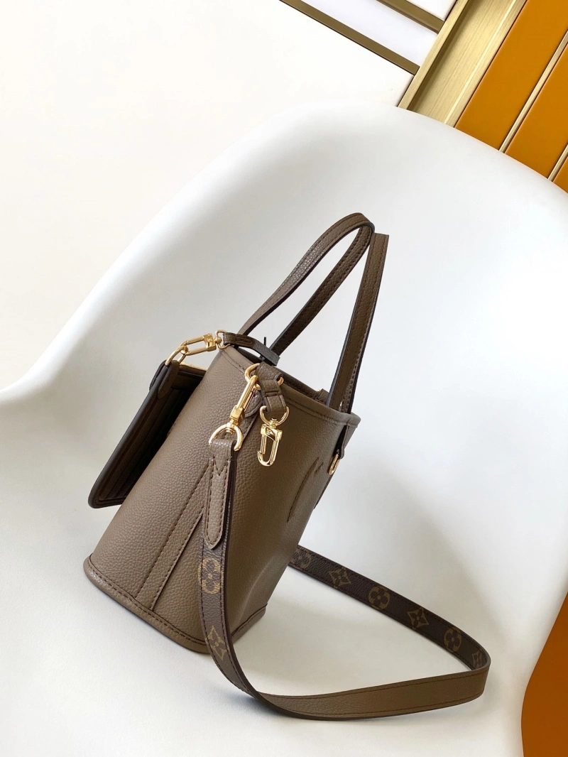 LV Shopping Bags 4233A-0854
