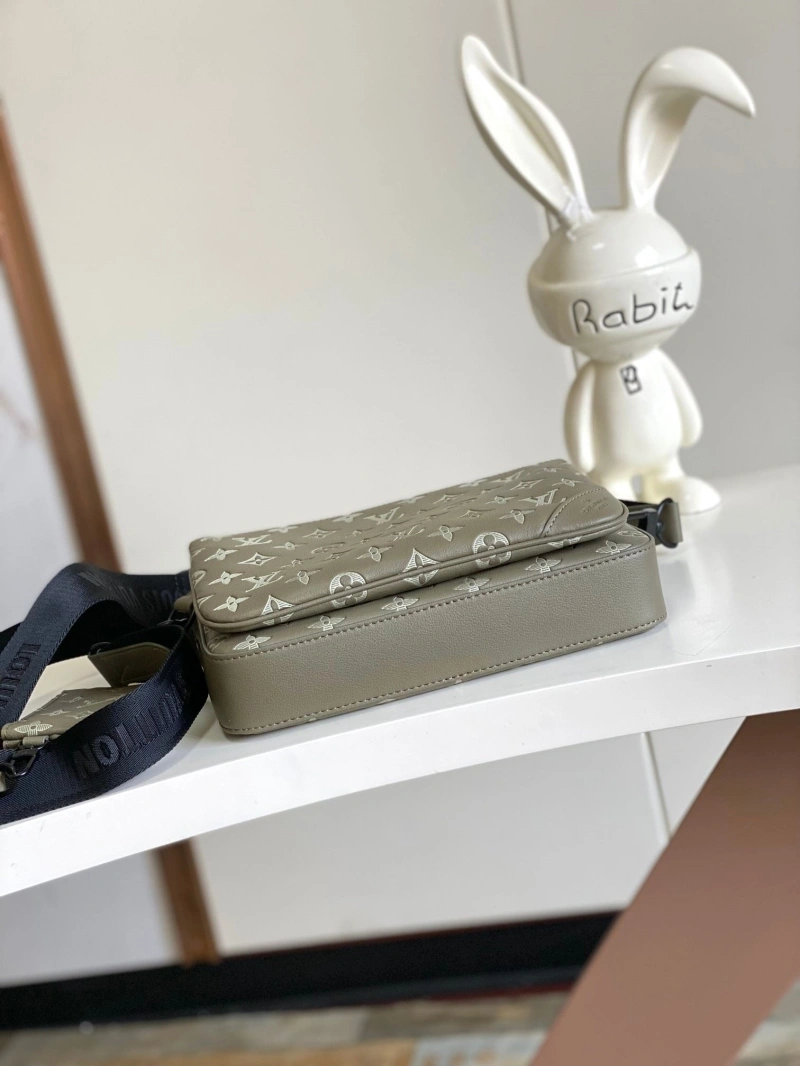 LV Satchel bags 4233A-0870