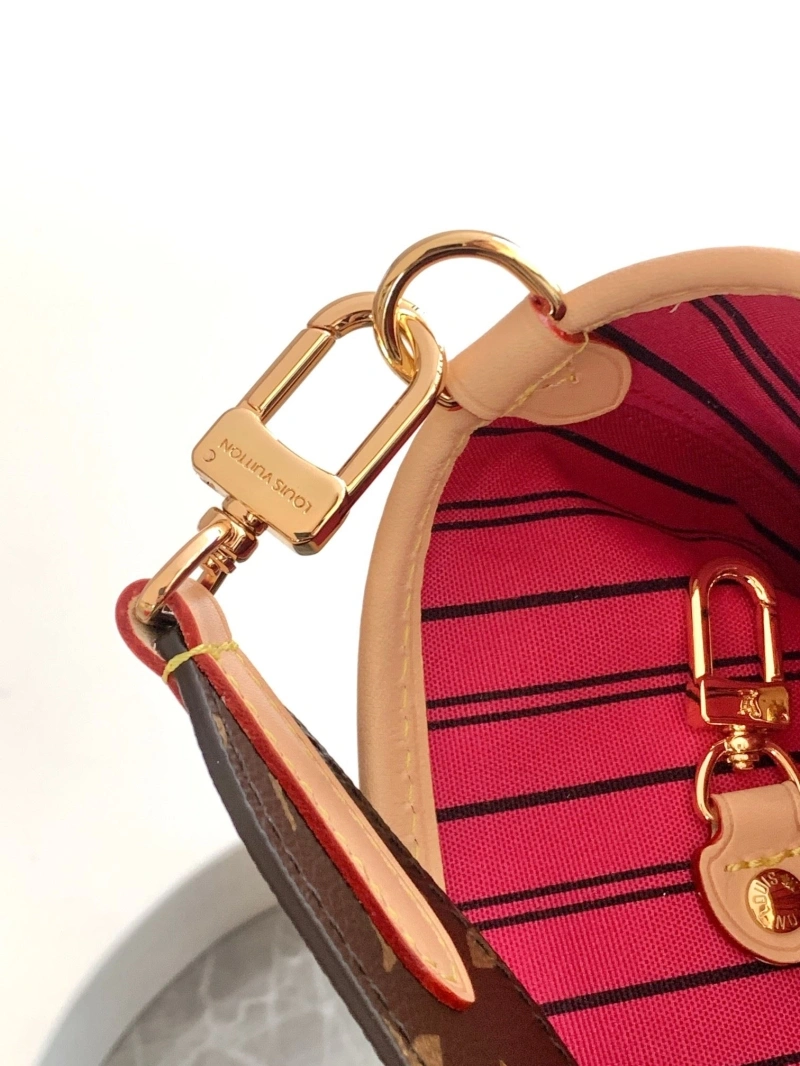 LV Shopping Bags 4233A-0925