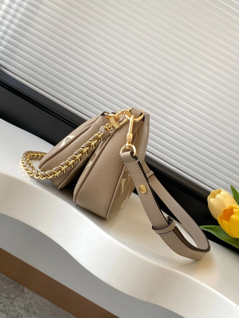 LV Top Handle Bags 4233A-0927